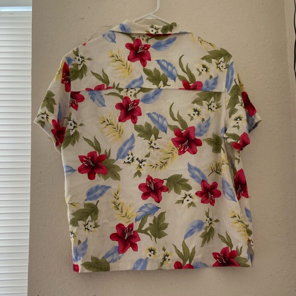 hawain button up - Picture 3 of 3